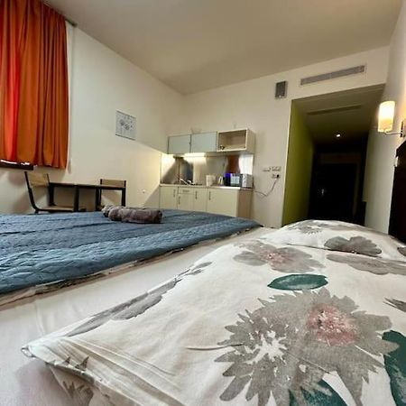 Apartman Priamo Na Hlavnej Ulici โกชิเซ ภายนอก รูปภาพ